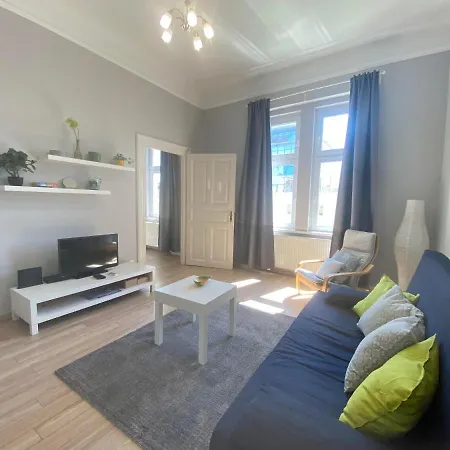 Apartment Orangehomes One Bedroom Cozy Budapest